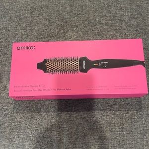 Amika blow out thermal brush